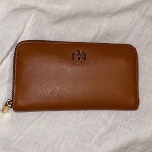Tory Burch Wallet